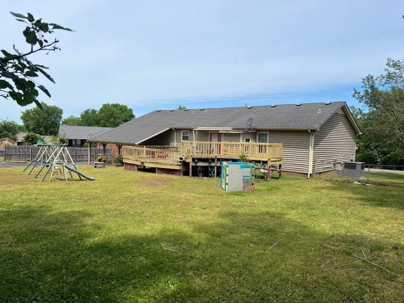 158 September Dr, La Vergne, TN 37086