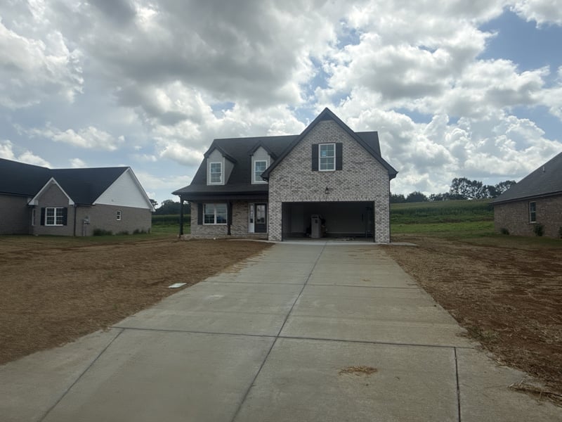 3180 Dusenburg Dr, Christiana, TN 37037
