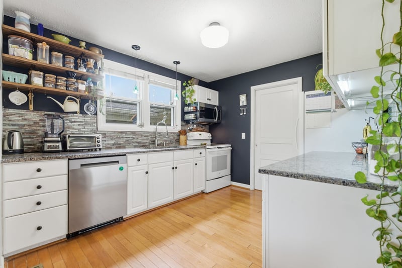 2902 Teakwood Dr, Nashville, TN 37214