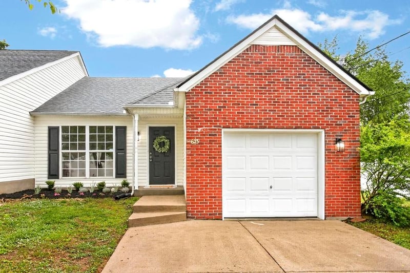 623 Dellwood Dr, Smyrna, TN 37167