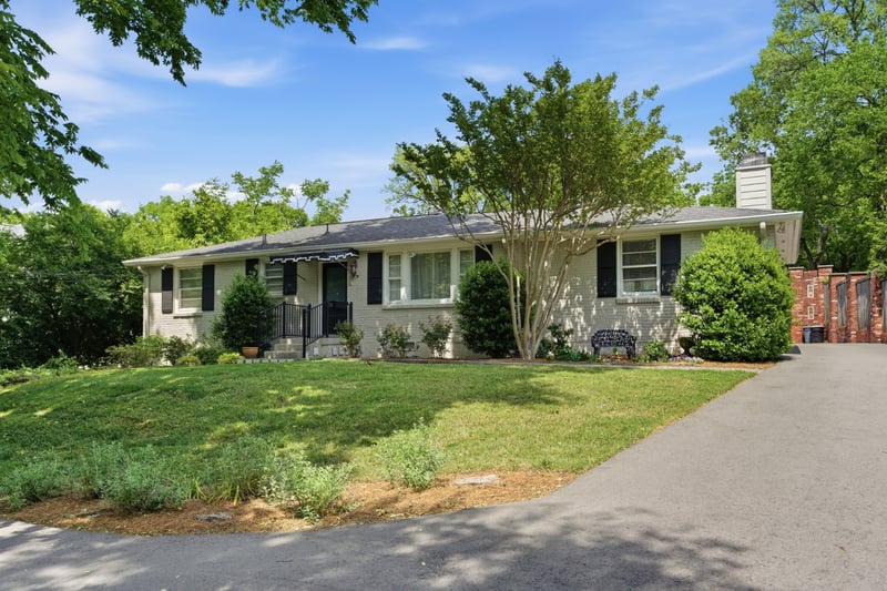 114 Bellevue Dr, Nashville, TN 37205