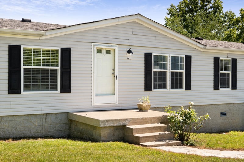 8011 Palmore Hollow Ln, Nolensville, TN 37135