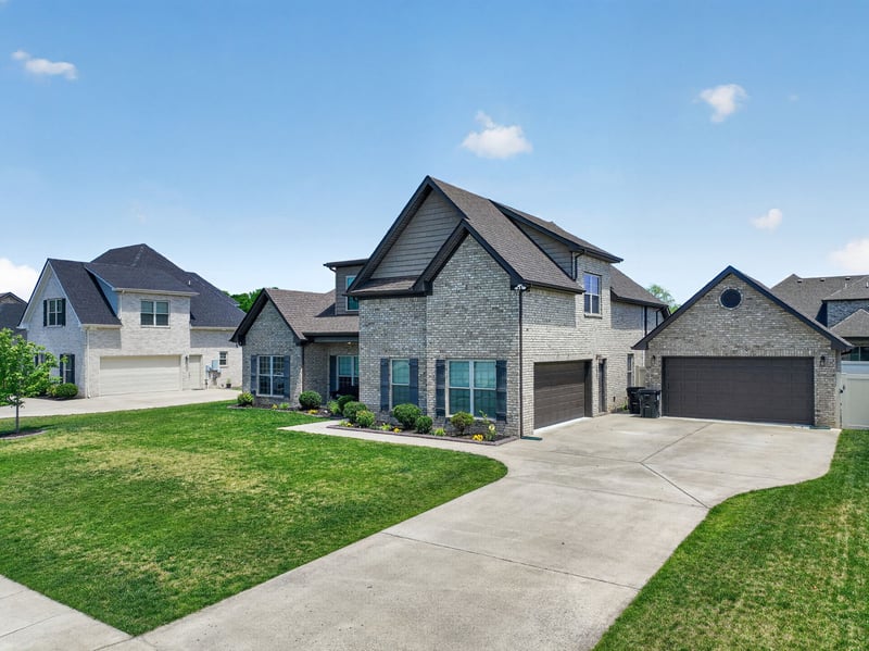 2911 Firerock Dr, Murfreesboro, TN 37128