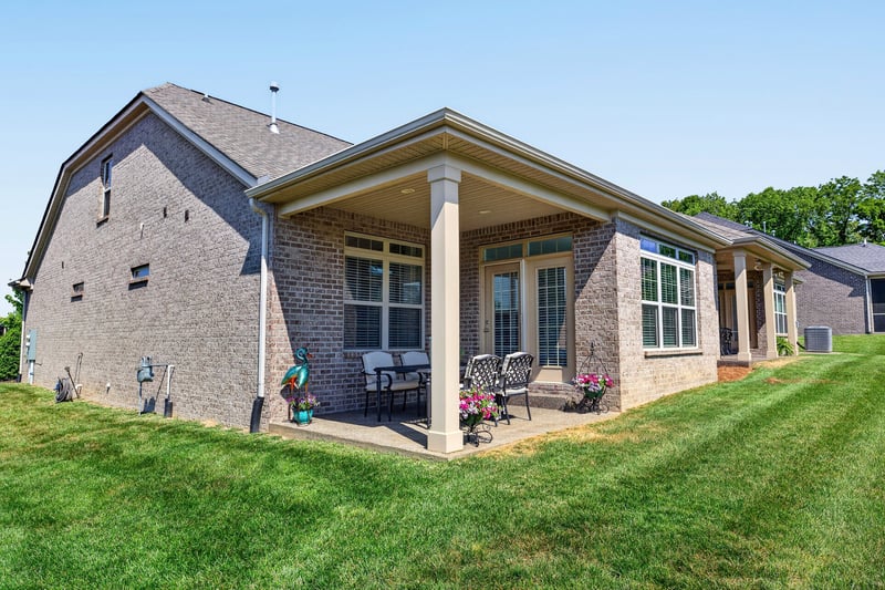 12 Vintage Ct, Lebanon, TN 37087