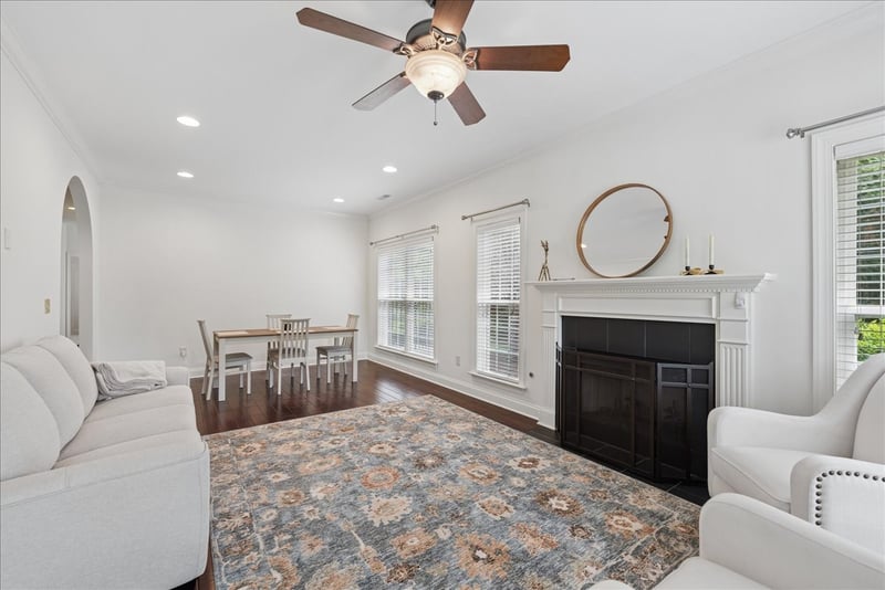 640 Springlake Dr, Franklin, TN 37064