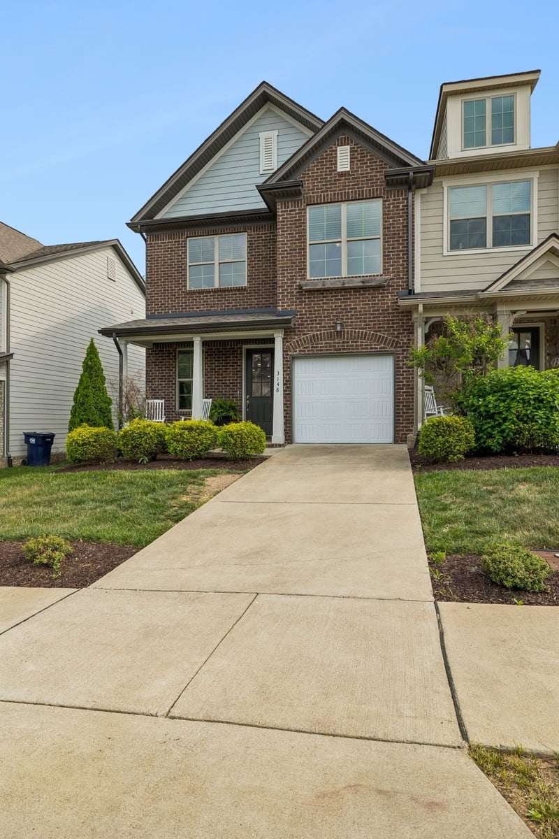 3148 Sassafras Ln, Thompsons Station, TN 37179