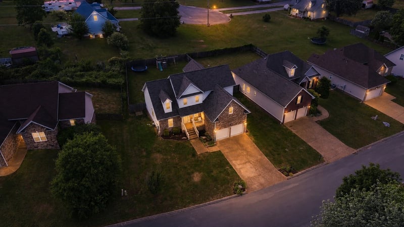 3992 Kristen St, Spring Hill, TN 37174