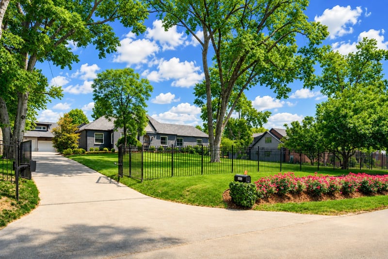 2012 Cedar Ln, Nashville, TN 37212