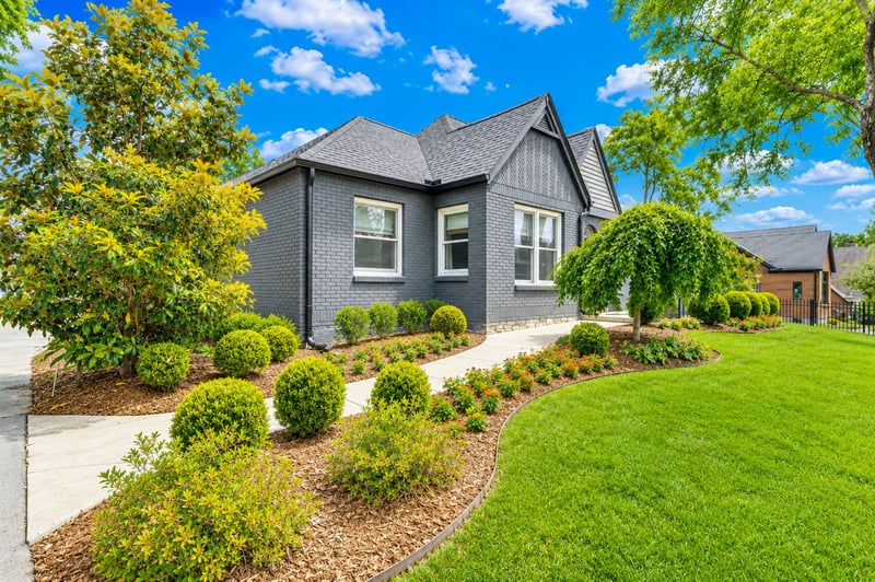 2012 Cedar Ln, Nashville, TN 37212