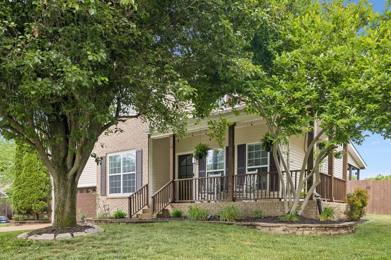 1505 Beaufort Pl, Thompsons Station, TN 37179