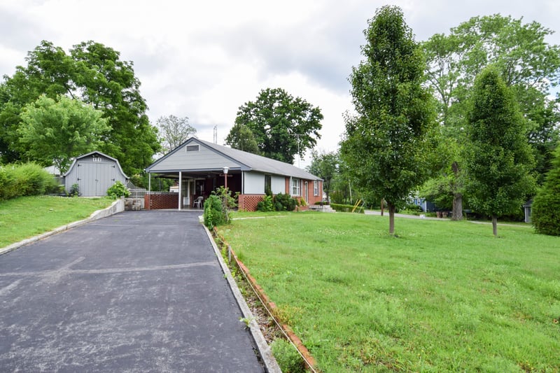 2932 Emery Dr, Nashville, TN 37214