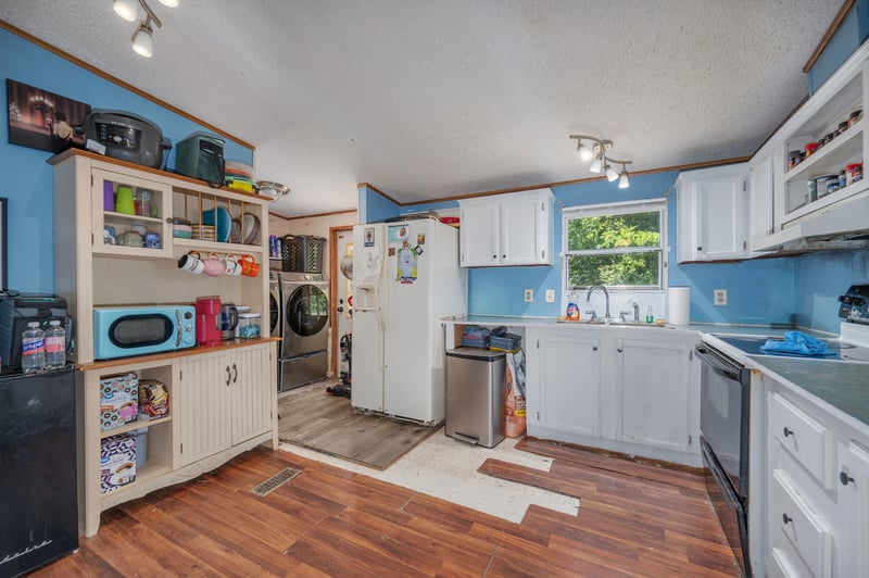5723 Highway 48 , Cumberland Furnace, TN 37051