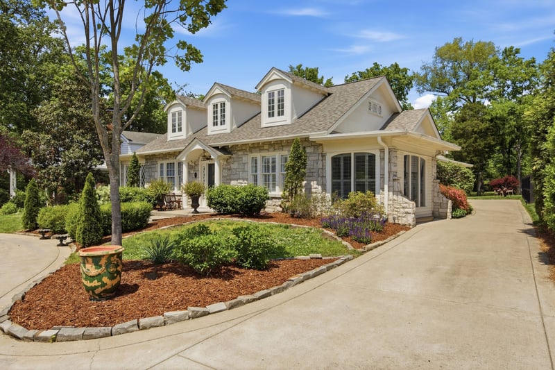 278 Harding Pl, Nashville, TN 37205