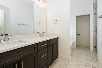 341 Edwin St #B, Nashville, TN 37207