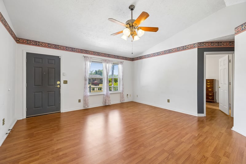 332 Liberty Ln, La Vergne, TN 37086