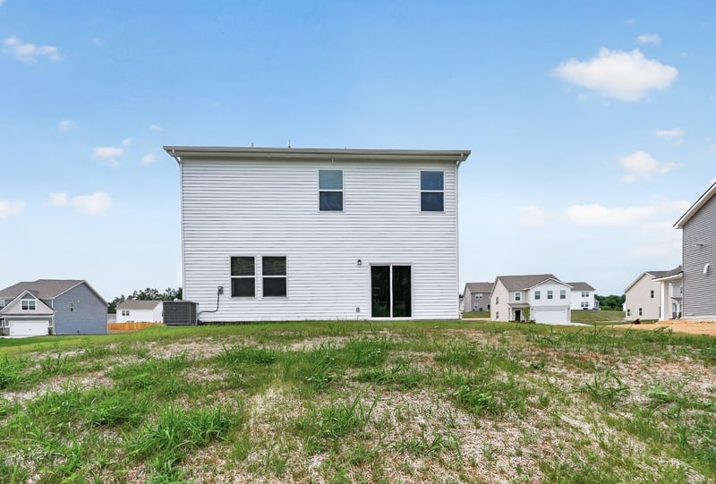 553 Emerson Ln, Westmoreland, TN 37186