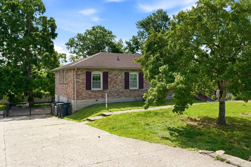 634 River Rouge Dr, Nashville, TN 37209
