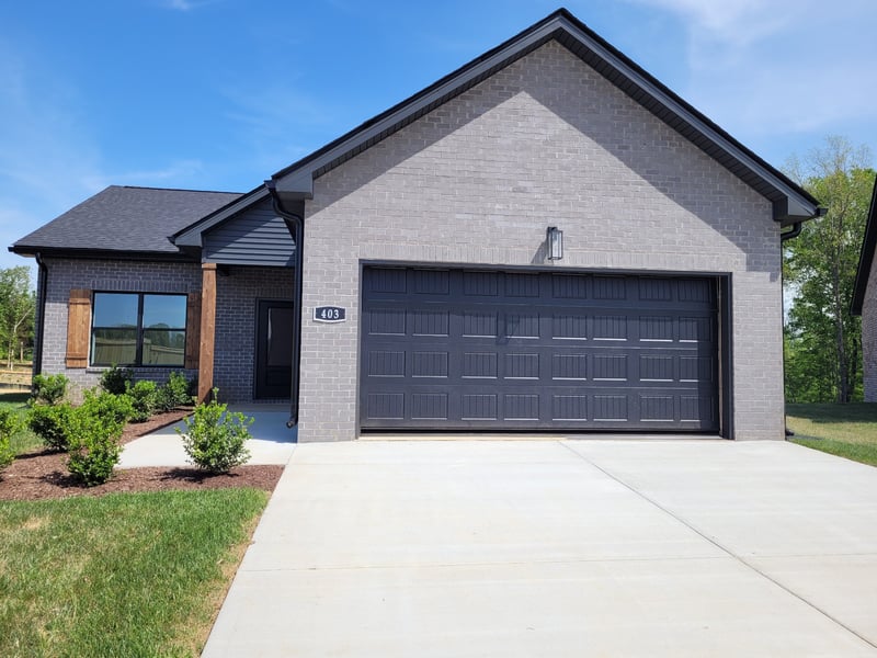 403 Cottage Ln, Dickson, TN 37055