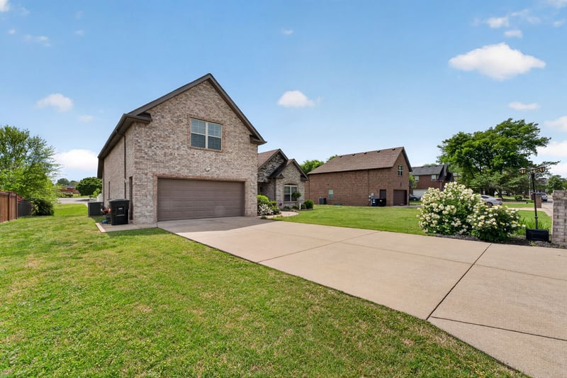 1640 Drayton Dr, Murfreesboro, TN 37130