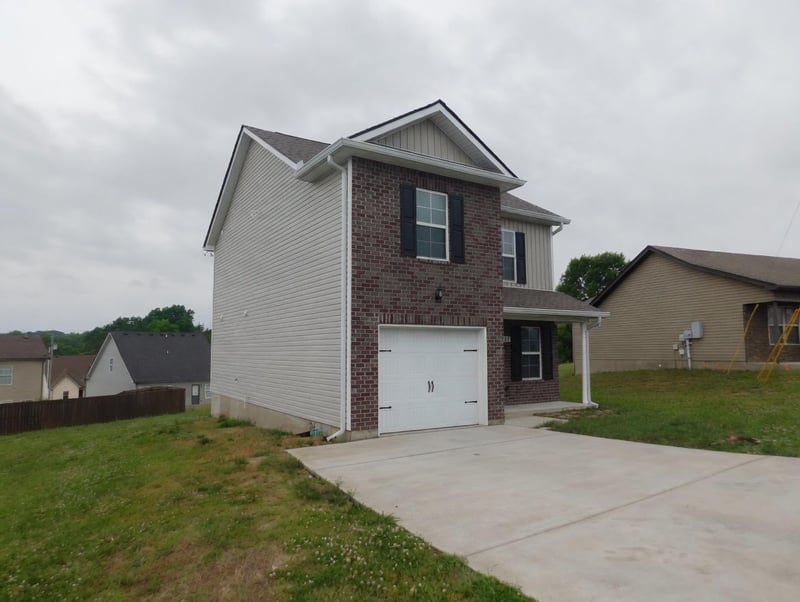 1204 Merritt Hill Trl, Smyrna, TN 37167