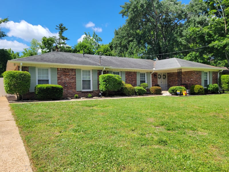 7465 Harrow Dr, Nashville, TN 37221