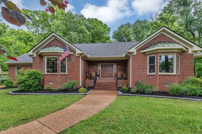 5087 Saddleview Dr, Franklin, TN 37067