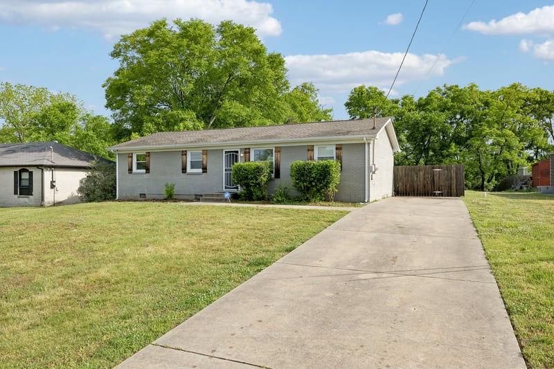 108 Sunset Blvd, Gallatin, TN 37066