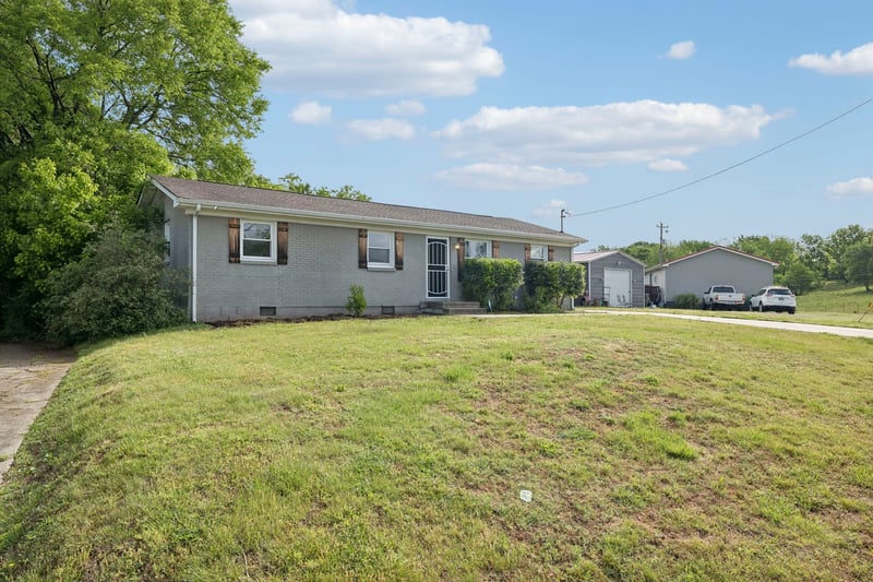 108 Sunset Blvd, Gallatin, TN 37066