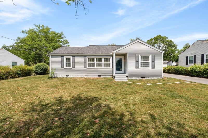 113 Eastland Ave, Lebanon, TN 37087
