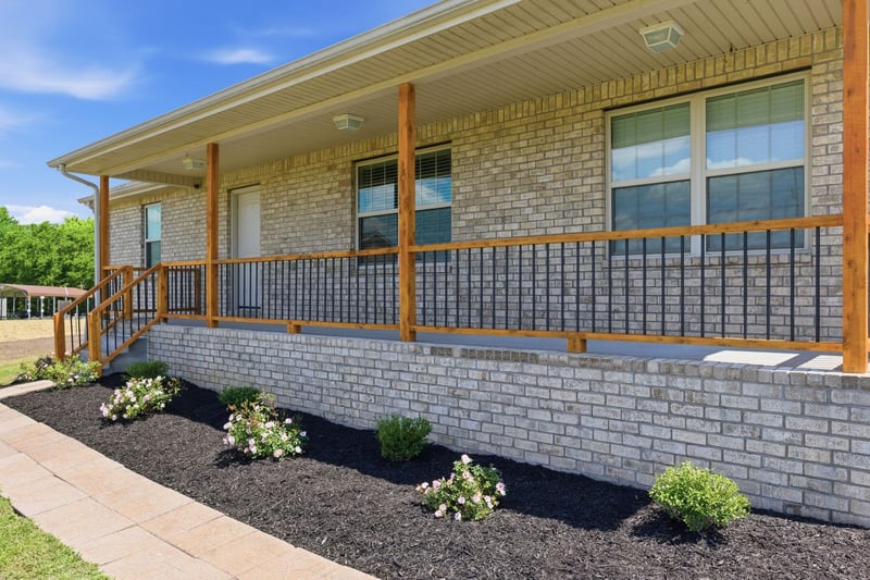 1010 Meridian Dr, Castalian Springs, TN 37031