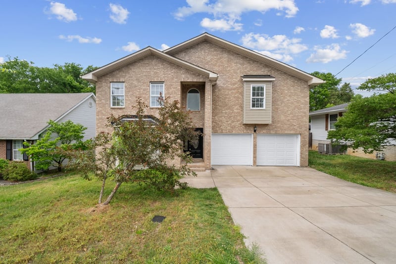 2817 Airwood Dr, Nashville, TN 37214