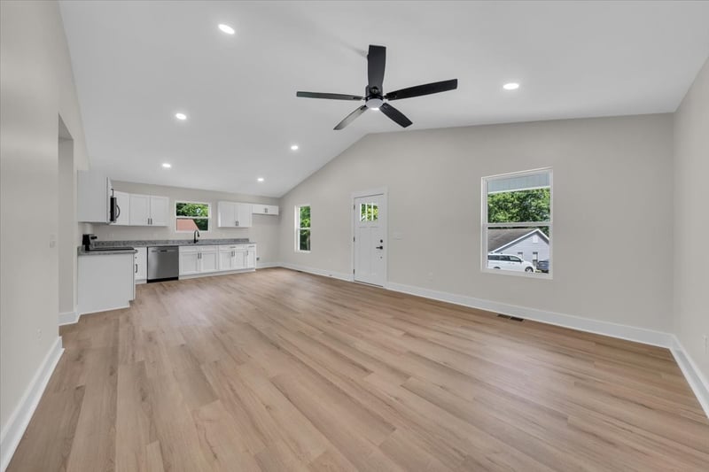 104 Pratts Aly, Columbia, TN 38401