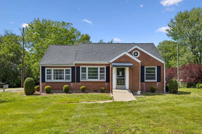 1507 5th Ave, Springfield, TN 37172
