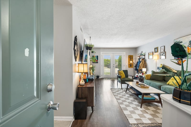 6680 Charlotte Pike #C-8, Nashville, TN 37209