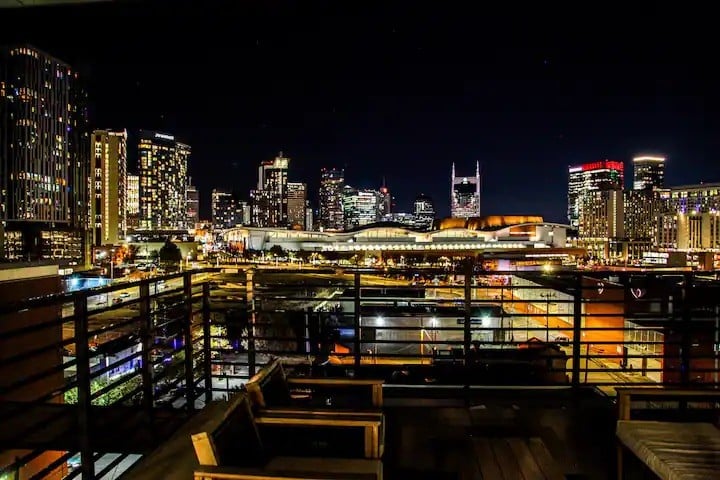 635 7th Ave #606, Nashville, TN 37203