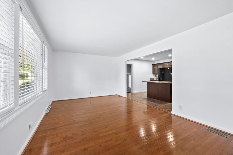 608 Vinson Dr, Nashville, TN 37217