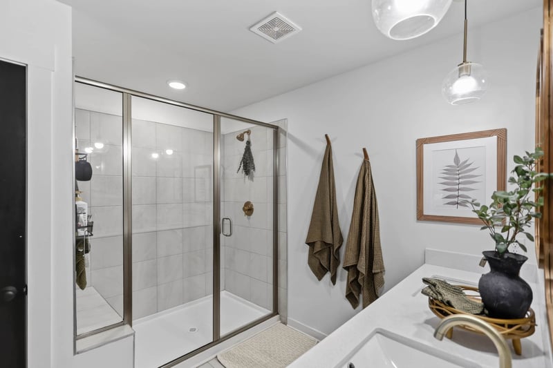 607 Ballard Dr, White House, TN 37188
