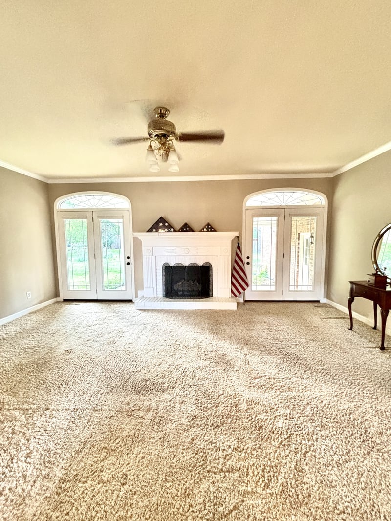 1530 Oxford Ct, Gallatin, TN 37066