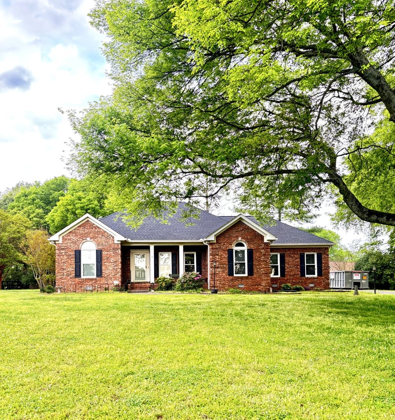 1530 Oxford Ct, Gallatin, TN 37066