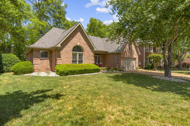 340 Julianna Cir, Franklin, TN 37064