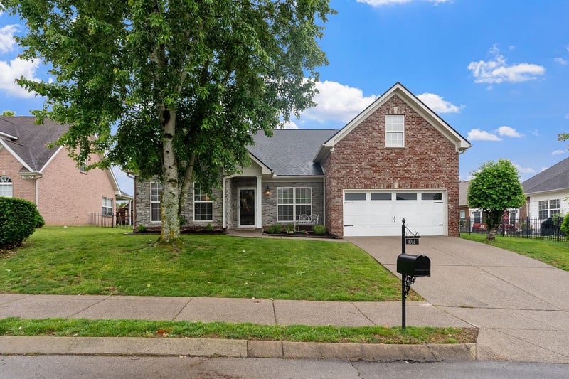 4015 Lilac Ln, Spring Hill, TN 37174
