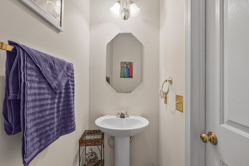 2101 Montgomery Ln, La Vergne, TN 37086