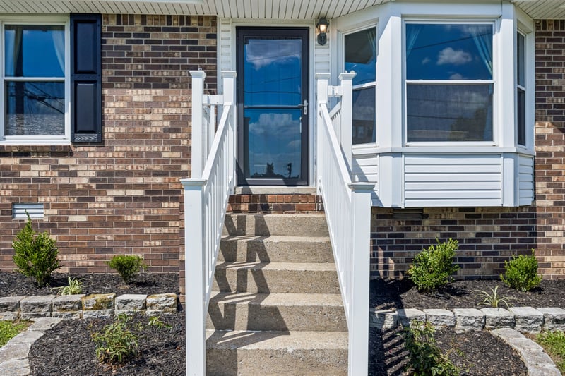 104 Spruce Dr, Hendersonville, TN 37075