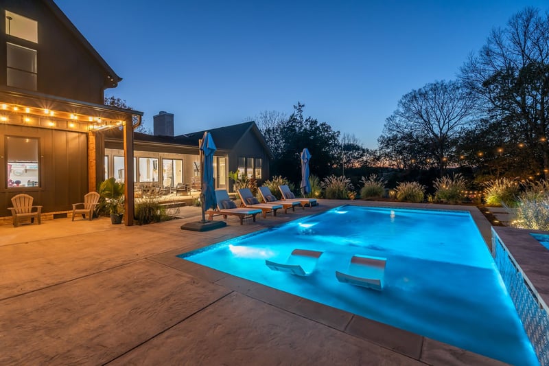 9168 Patterson Rd, Rockvale, TN 37153