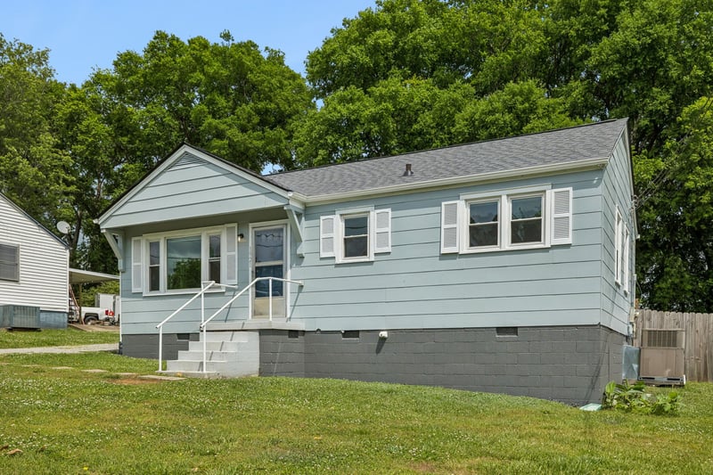 1921 Morris Ave, Columbia, TN 38401
