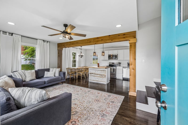 106 Gardendale Dr, Columbia, TN 38401