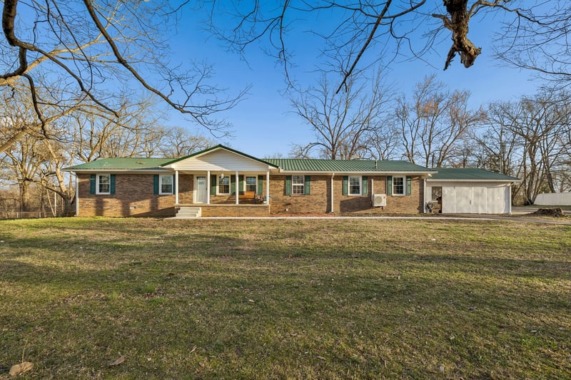 1016 Butler Bridge Rd, Portland, TN 37148