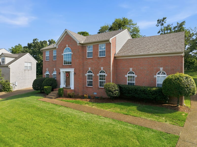 232 Spy Glass Way, Hendersonville, TN 37075