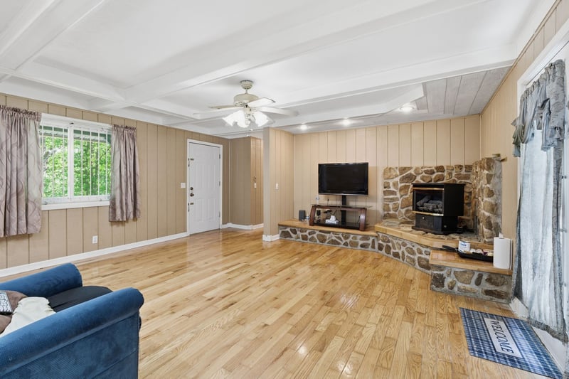 6603 Shedden Rd, Greenbrier, TN 37073