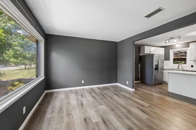 106 Oak Park Dr, Columbia, TN 38401